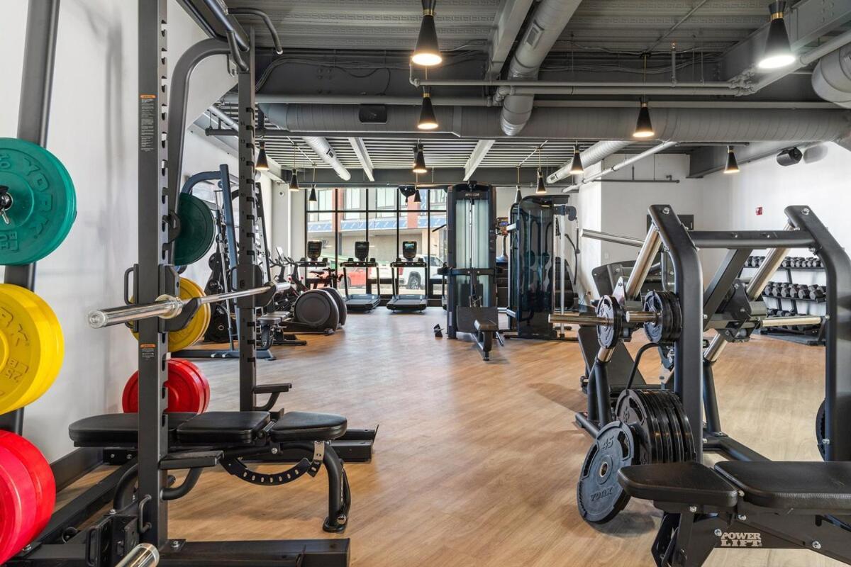 5 Mins To Convention Center! Sleeps 4! With Rooftop! Apartment Philadelphia